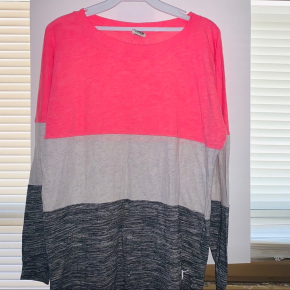 PINK Victoria's Secret Tops - PINK VS LONG SLEEVE XS PINK Victoria's Secret Tops - PINK VS LONG SLEEVE XS